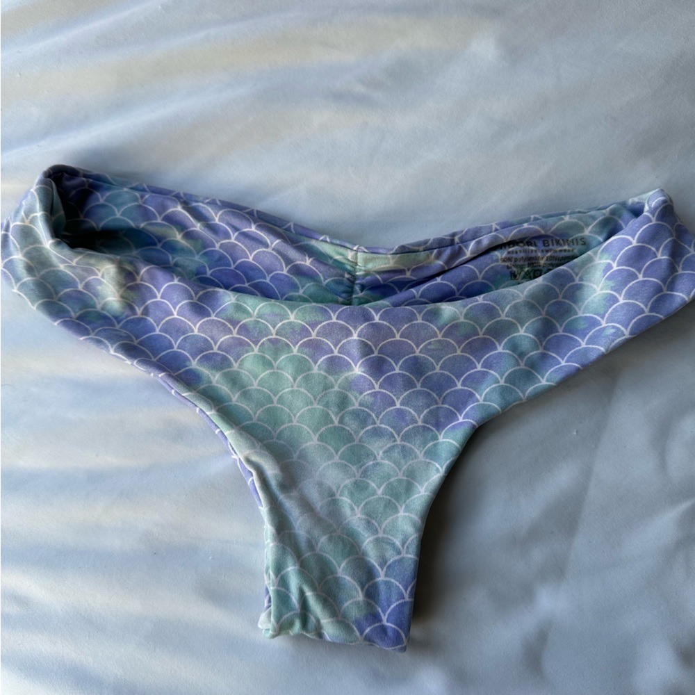 Midori Mermaid Bottoms Size Small